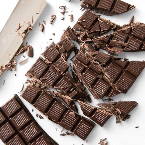 قطع شوكلاتة دارك