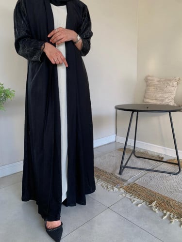 عباية بدون طرحة