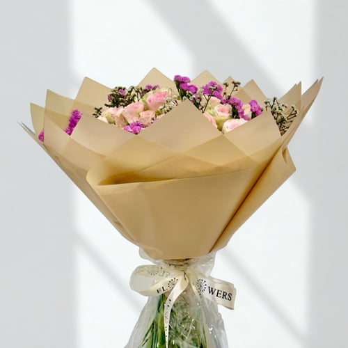 بوكيه مزيج من البيبي روز والامنيوم تصميم إنجليزي ح...