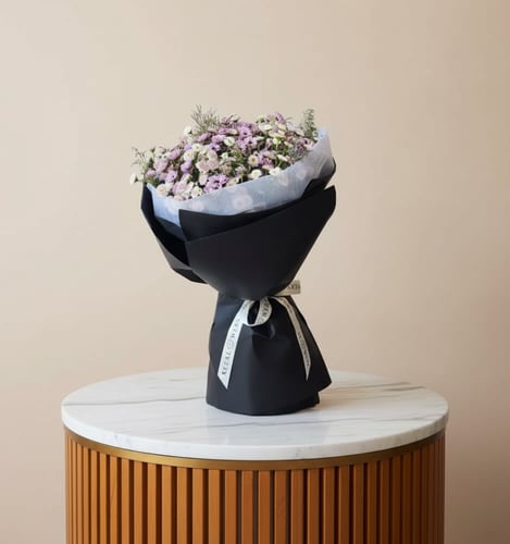 باقة الاقحوان الفاخرة - باقة زهور الاقحوان