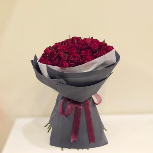 باقه هاله العشق الحمراء2 ٥٠ وردة