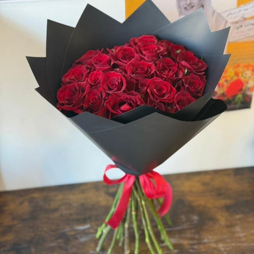 باقه هيبه العشق الاحمر "ورد جوري احمر"