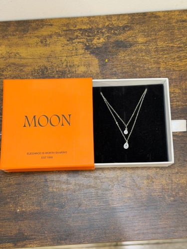 سلسلة فضي. " اكثر من خمس تصاميم "