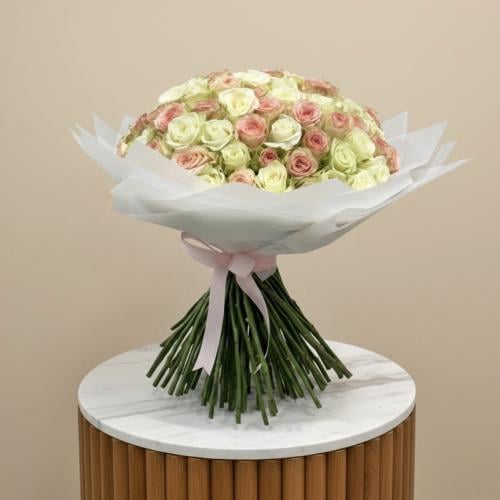 بوكيه ١٠٠ ورده بينك & ابيض