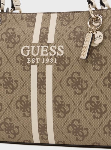 شنطة قس كبيره