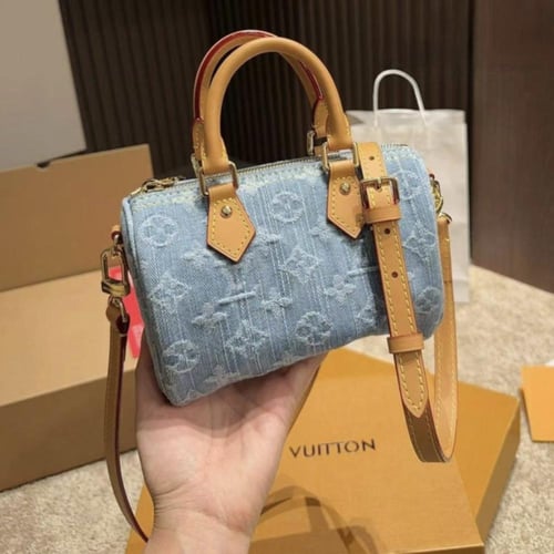 شنطة lv سبيدي ازرق