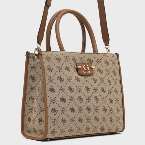 شنطة قس كبيره