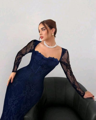 فستان أسود طويل صالح للحفلات Aloruh