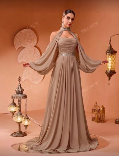فستان سهرة أنيق بتصميم بسيط