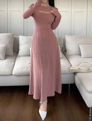 فستان سهرة طويل بياقة دائرية وأكمام طويلة Modelyn