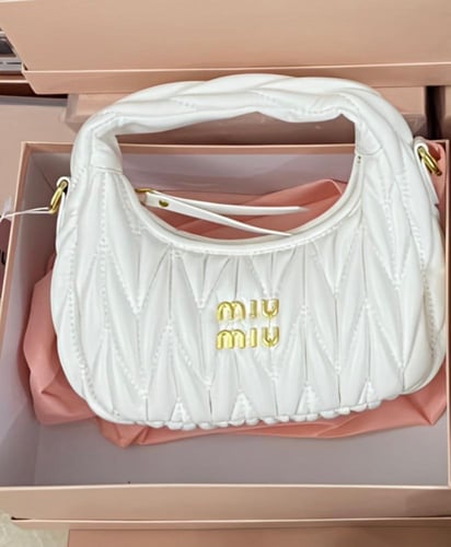 شنطة ميوميو