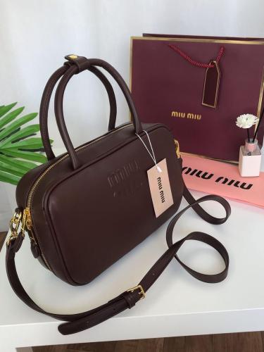 شنطة ميو ميو