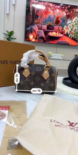 شنطة لويس فيتون حجم 16