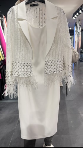 White dr