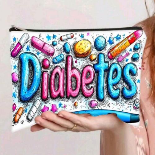 شنطه صغيره لحفظ مستلزمات السكري