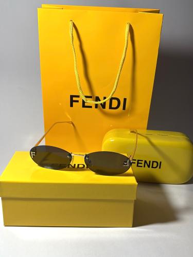 GLASSES FENDI