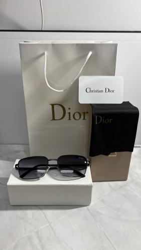 GLASSES DIOR