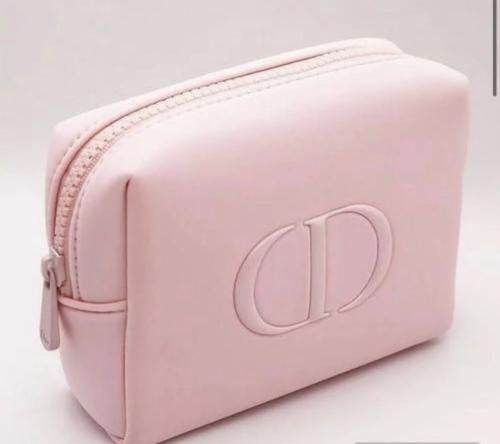 شنطه ميك اب ديور مع بوكس