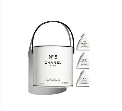 بكج شانيل فاكتوري N5 شاور جل يتكون من 20 مغلف
