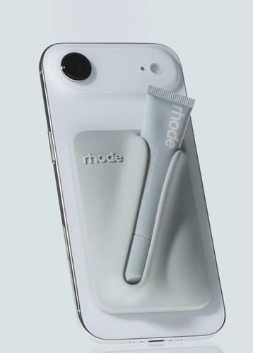 Rhode snap-on lip case