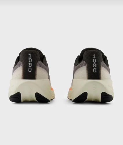 حذاء رياضي فريش فوم إكس 1080 في 14