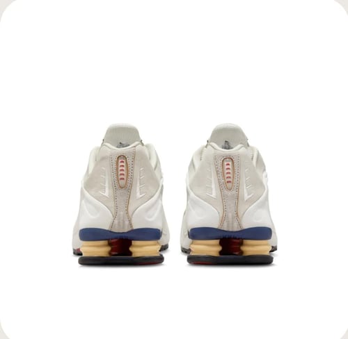 Nike Nike Shox R4 'Design By