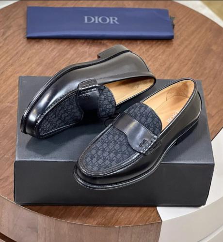 حذاء Dior اسود ملكي (رسمي)