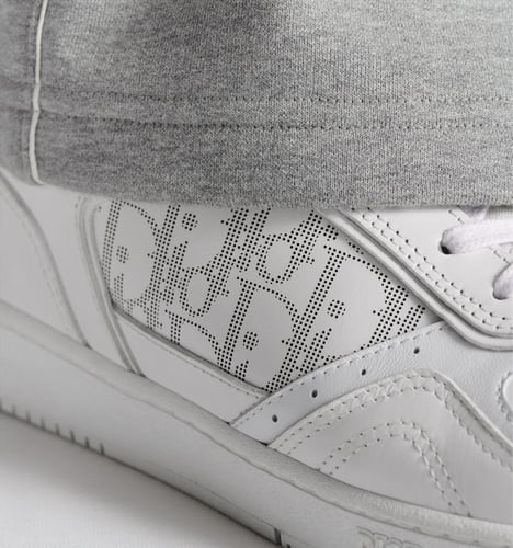 B27 Uptown Low-Top Sneaker