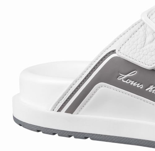 صندل LV ابيض & رصاصي