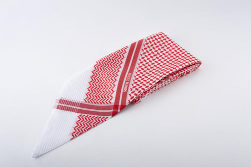 شماغ ROCHEBOBOIS