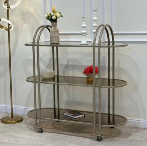 عربة تقديم بيضاوي لون شمباني