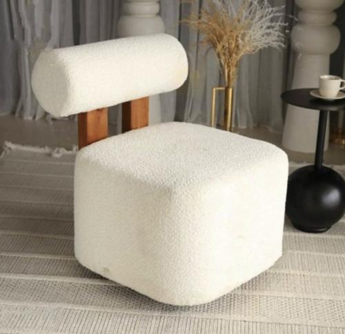 اريكه بقماش بوكليه ابيض