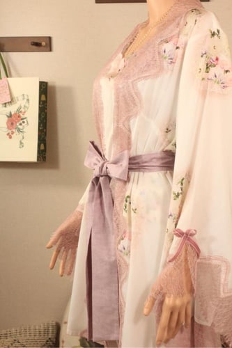 بيجامه انثويه انيقه جداً