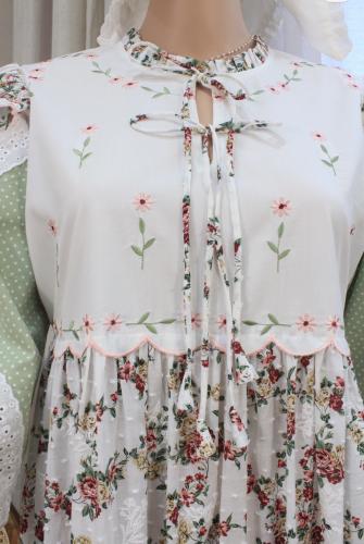 فٌستان بيت أنيق مع سكارف الشعر