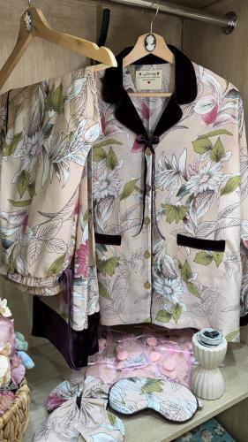 بيجامة العيد الانثويه