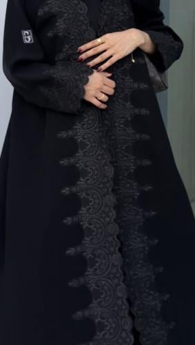 عباية سناء