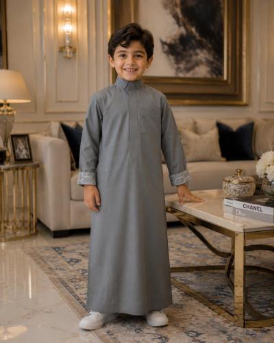 Simple olive-colored thobe