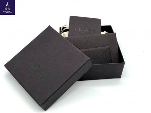 سوارة جلد من فالنتينو جارافاني - فوشي