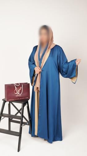 عبايه دبل فيس ازرق وبيج حرير مع فتحه من الاكمام وط...