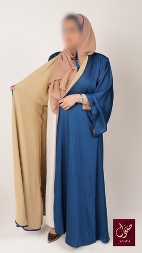 عبايه دبل فيس ازرق وبيج حرير مع فتحه من الاكمام وط...