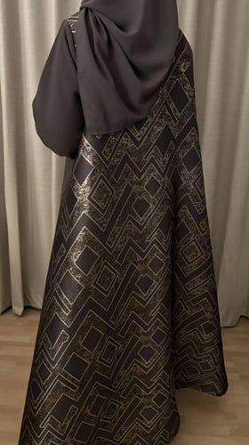 عباية كريب DI11