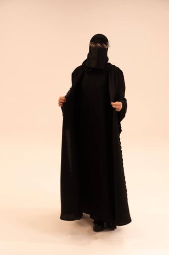 عباية نص كلوشDI10