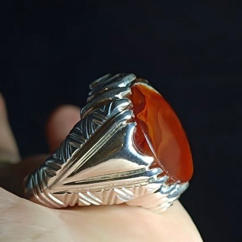 عقيق كبدي مزعفر دايري