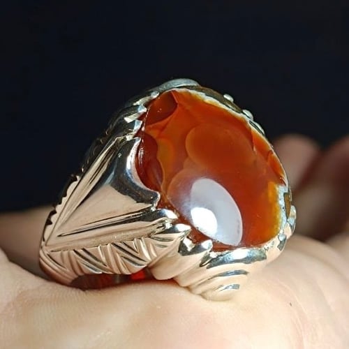 عقيق كبدي مزعفر دايري