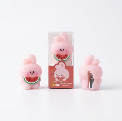 The cute rabbit pen