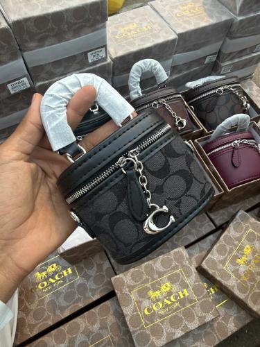 كوتش كروس تريل
