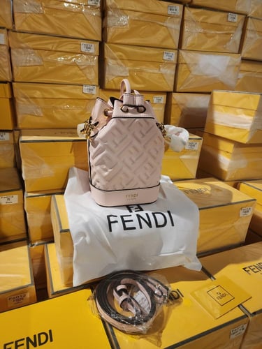 فندي دلو