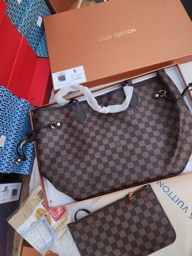 لويس فيتون ماستر طبق الاصل