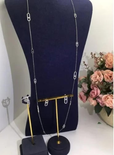 سوار شروق الزركون