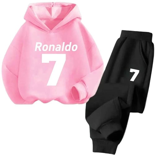 طقم رياضي للاطفال